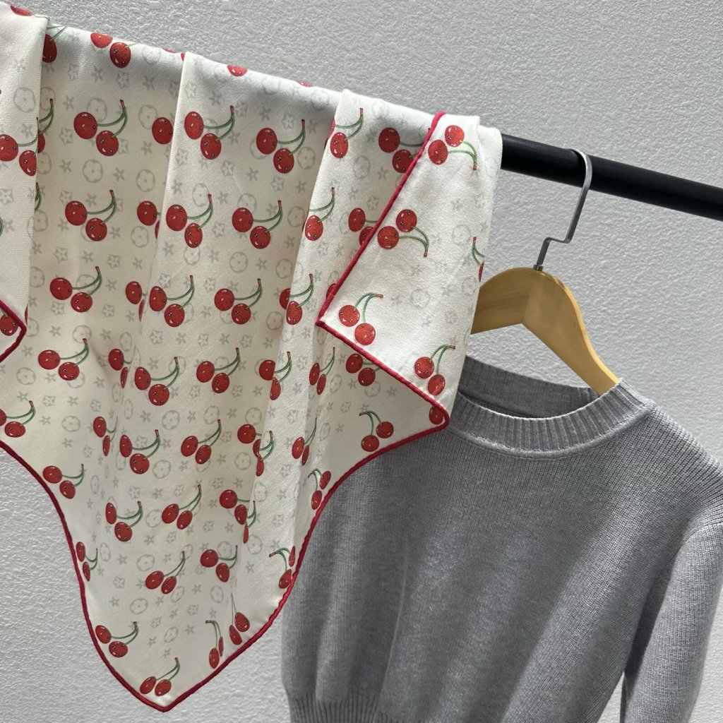 Ivory Cherry Wool & Silk Scarf